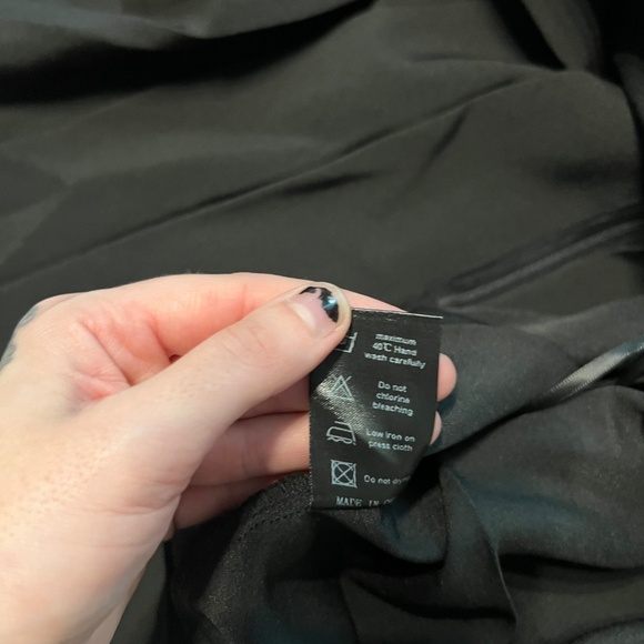 Lace Detail front skirt - Picture 8 of 8